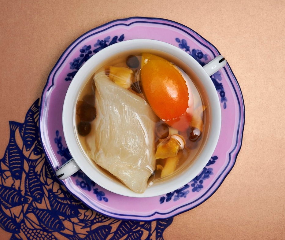 Double-Boiled Sea Whelk Soup